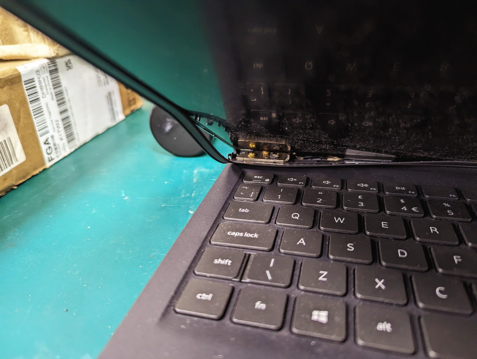 Dell laptop hinge repair in Stockport